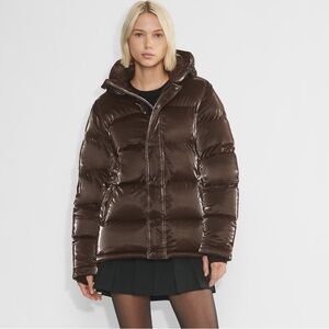 The Super Puff™ - Liquid Shine - Rich Mocha Brown - small - *SOLD OUT ONLINE*